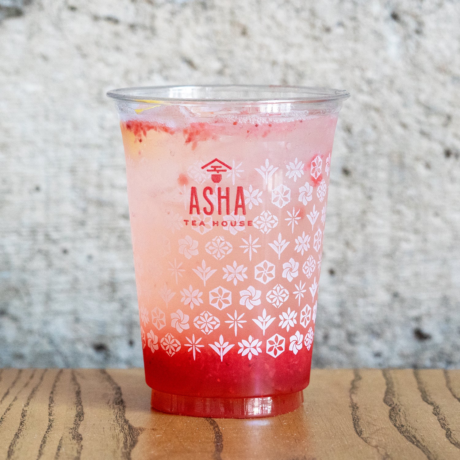 Sparkling Strawberry Lemonade